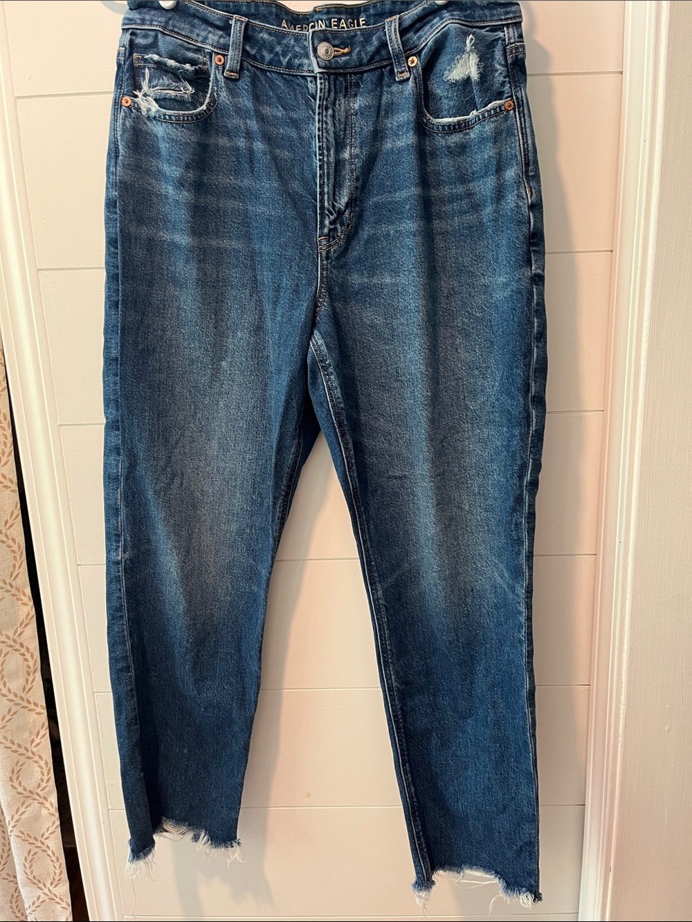 American Eagle Outfitters Women’s Dark Blue Slim Straight Jeans